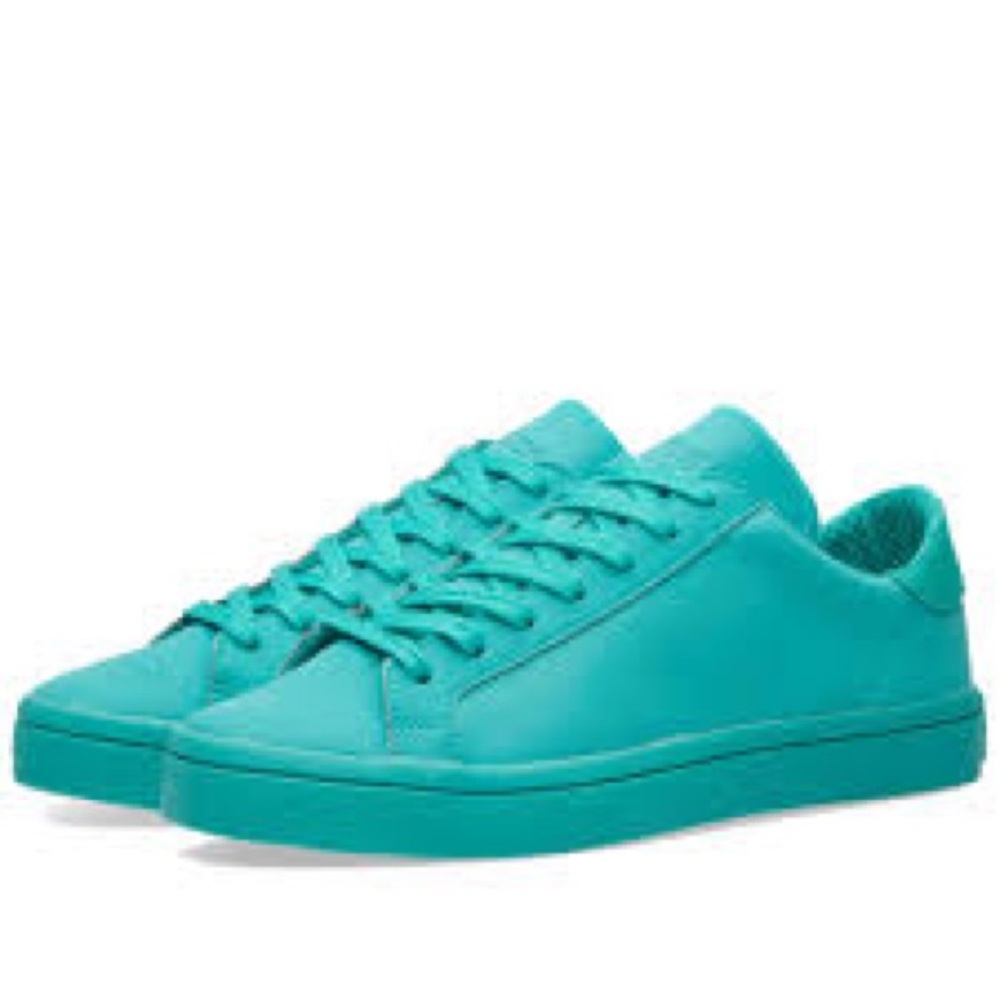 Mens Sz 11.5 Mint Green Adidas Court Vantage Shock Sneakers NEW - Picture 2 of 11